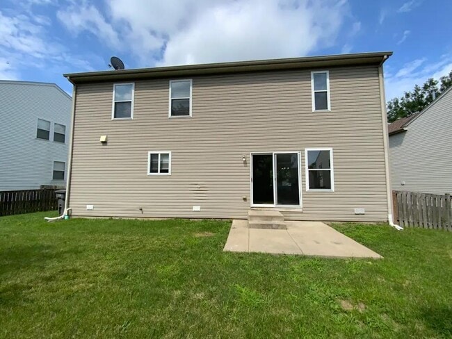 Building Photo - 1710 Stonegate Dr