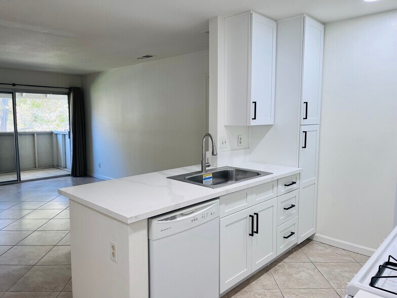 Primary Photo - 26200 Redlands Blvd