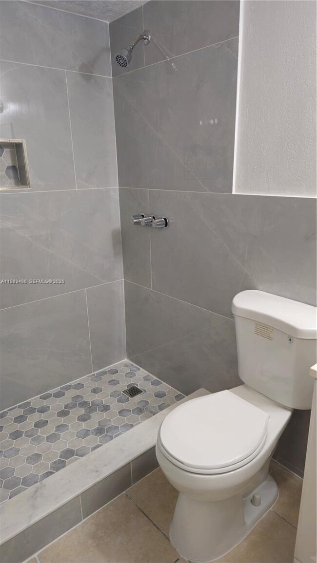 Building Photo - 4550 NW 9th St