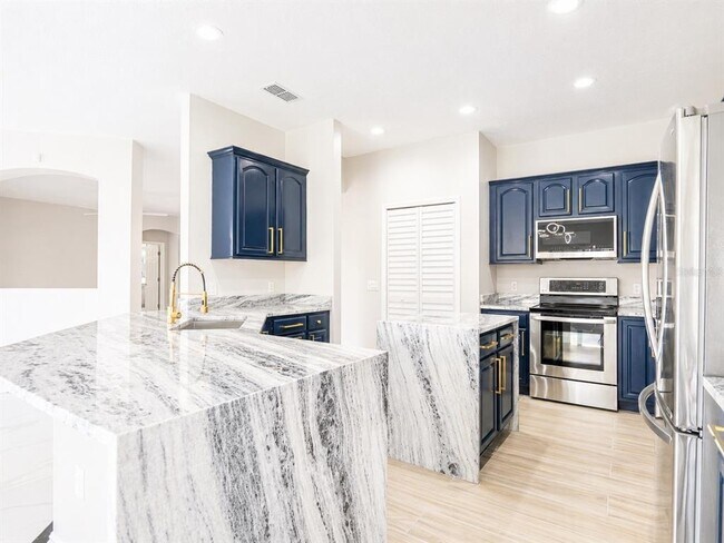 Building Photo - 3747 Eagle Isle Cir