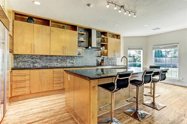 Building Photo - 14203 Cloud Cliff Ln