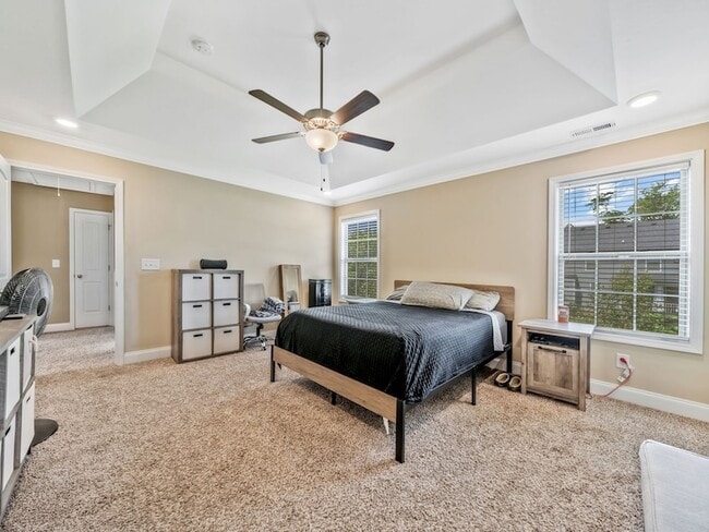 Building Photo - 543 Woodtrace Dr