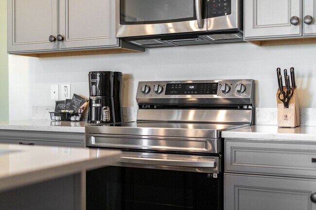 Building Photo - 3-bedroom, 3-bath at  Laffite’s Landing Margaritaville Resort Orlando.