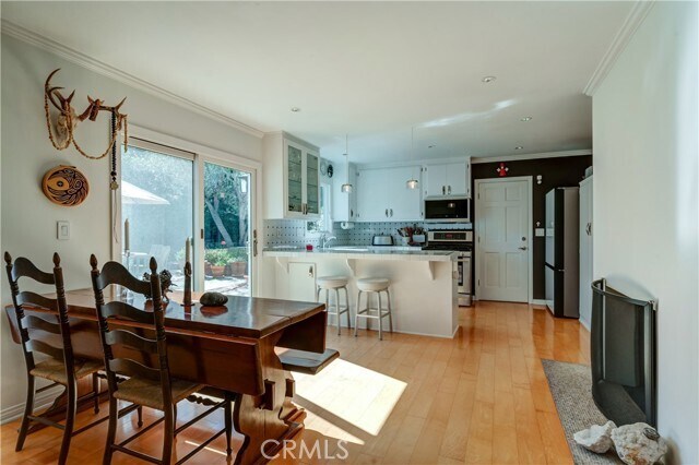 Building Photo - 3185 Bonn Dr