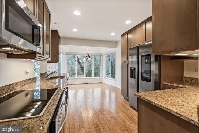 Building Photo - 3116 Wynford Dr