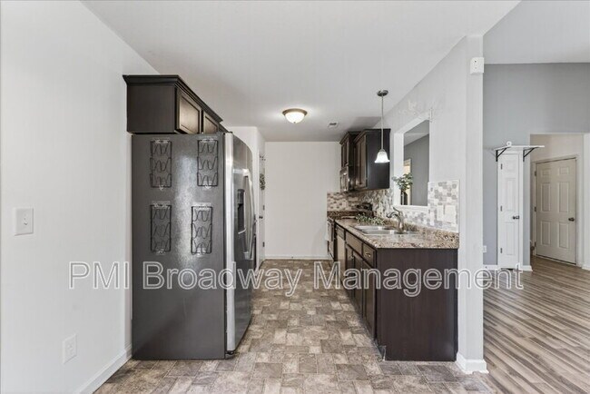Building Photo - 837 Shelton Cir