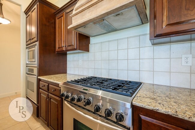 Building Photo - Move in by September 1st and get the rest of August FREE! Tuscan Bluffs at Copper River - Granvil...
