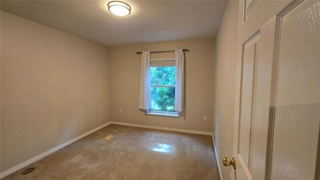 Building Photo - 4734 Ashburn Pond Way