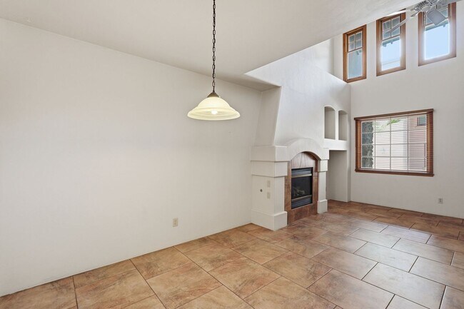 Building Photo - 630 Harvill Dr