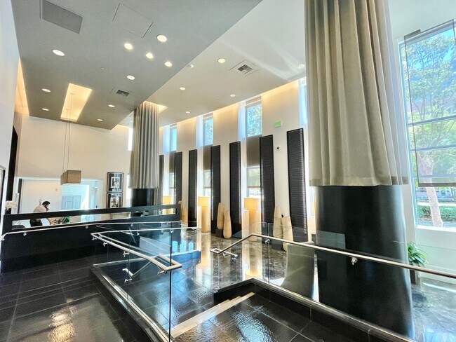 Building Photo - Luxurious Condo at Madrone w/Bay, City Views, Balcony, Pool, Parking, Storage -FULLY FURNISHED OP...