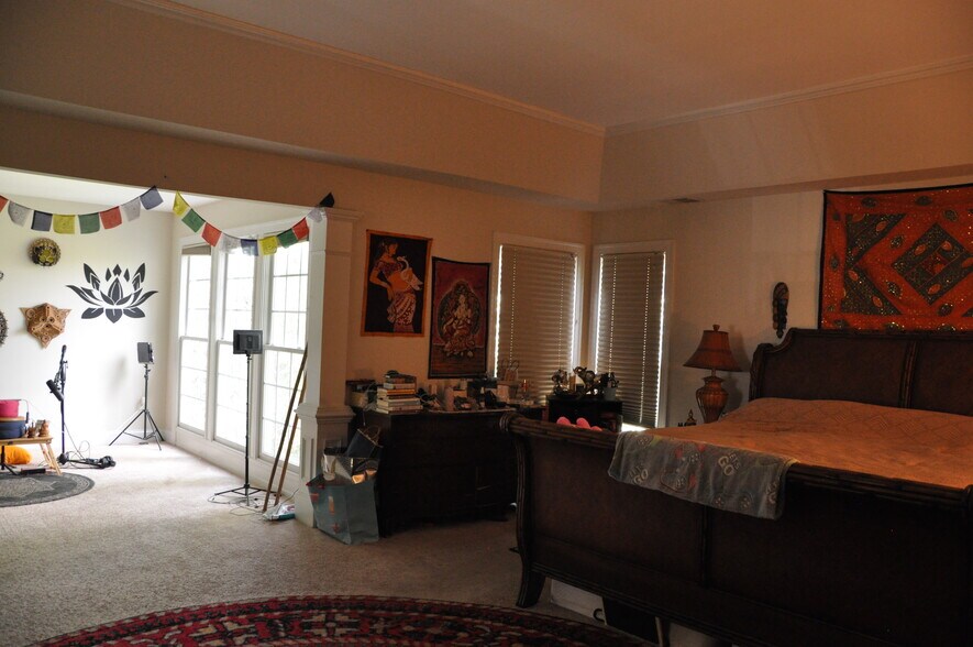 Building Photo - 208 Prettyman Dr