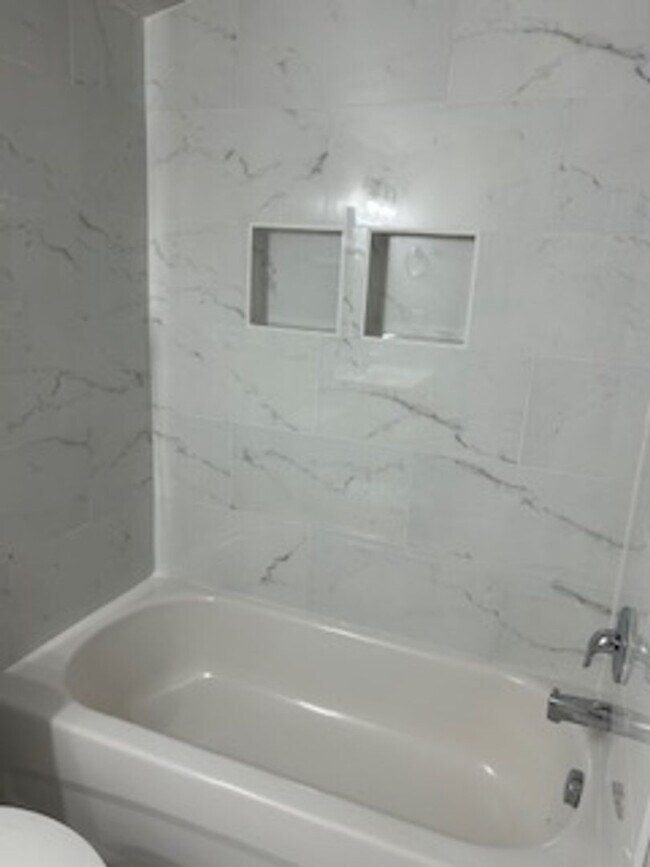 Building Photo - 2 bedroom / 2.5 bath new construction available now!