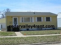 Building Photo - 717 Bismark Ave
