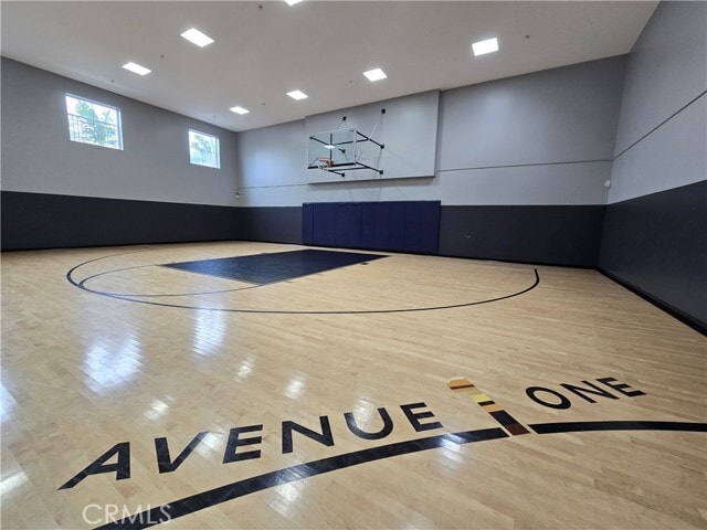 Building Photo - 2225 Scholarship