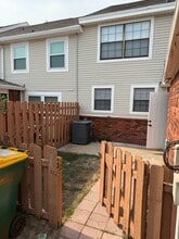 Building Photo - 31a 11th St