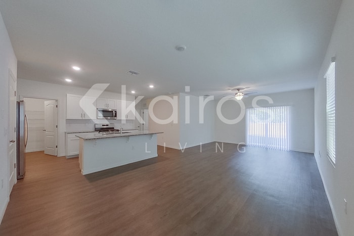 Building Photo - 31914 Katelin Cir