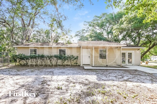 Building Photo - 3650 Willys Ave