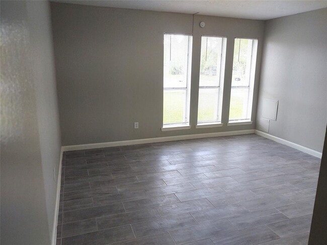 Building Photo - 2187 Pilgrims Bend Dr