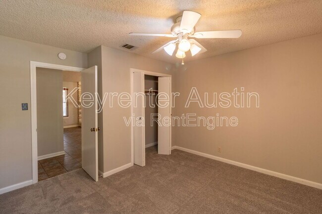 Building Photo - 5839 Secrest Dr