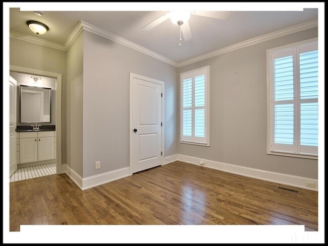 Building Photo - 442 N Serenity Hill Cir