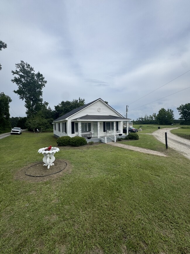 Primary Photo - 1495 Eli Bowen Rd