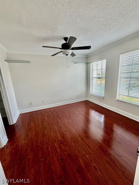 Building Photo - 169 Santa Clara Dr