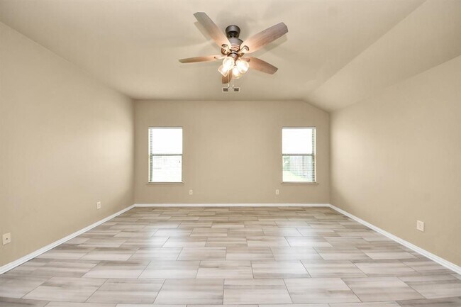 Building Photo - 2043 Naplechase Crest Dr