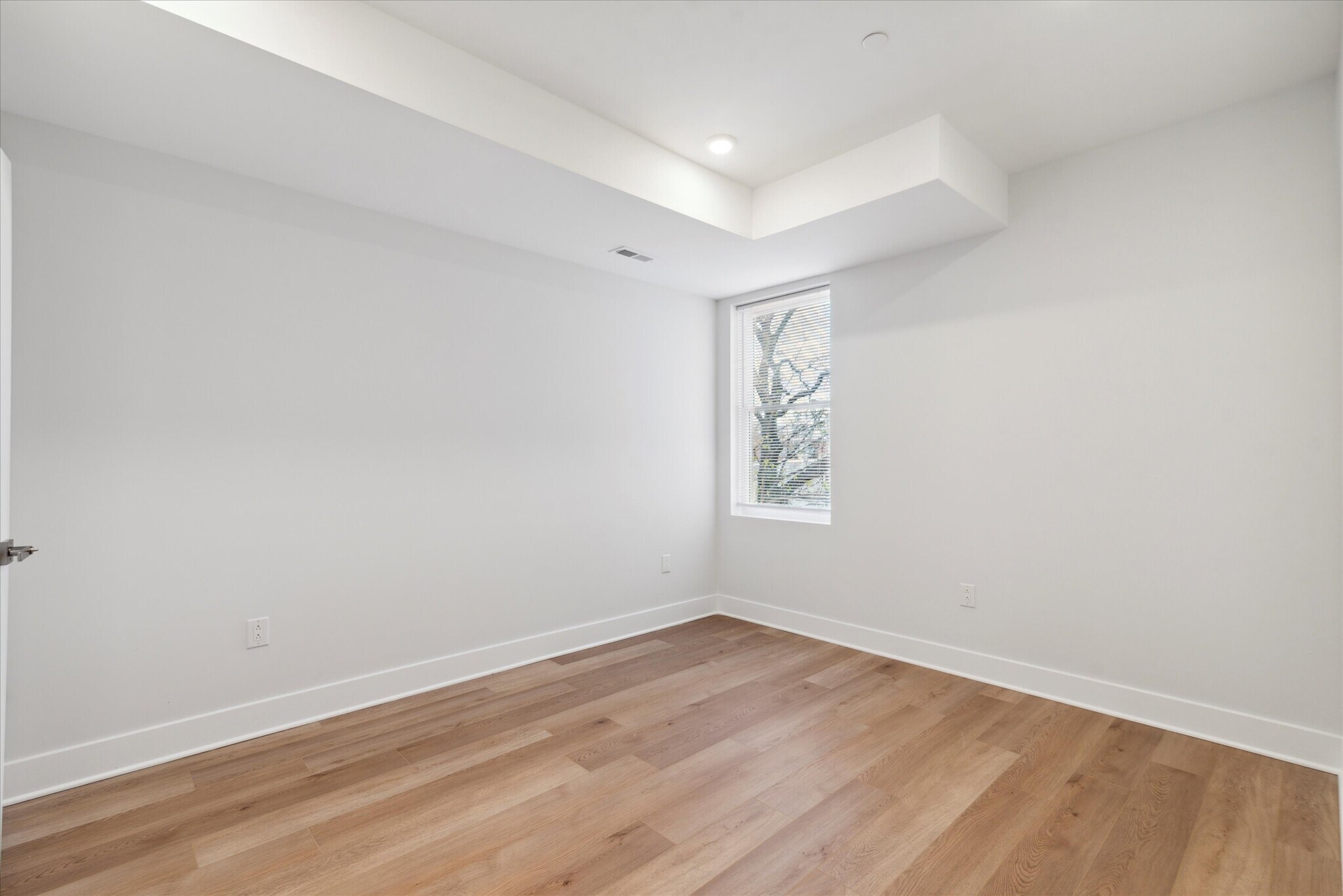 Building Photo - 3843 Haverford Ave