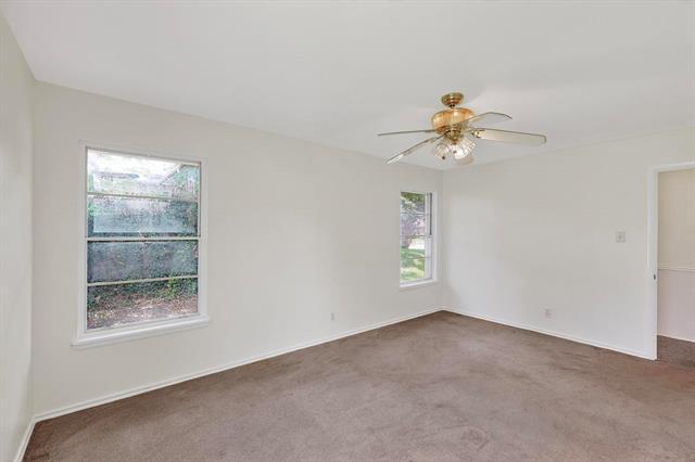 Building Photo - 2612 Ashley Dr