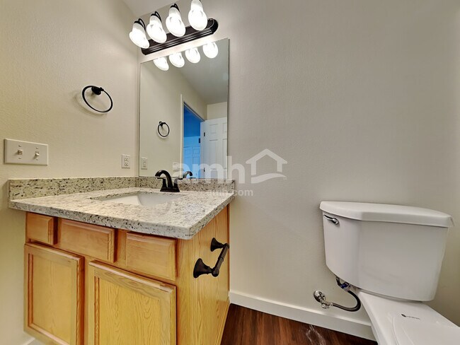 Building Photo - 9944 Terra Glenn Street Southeast