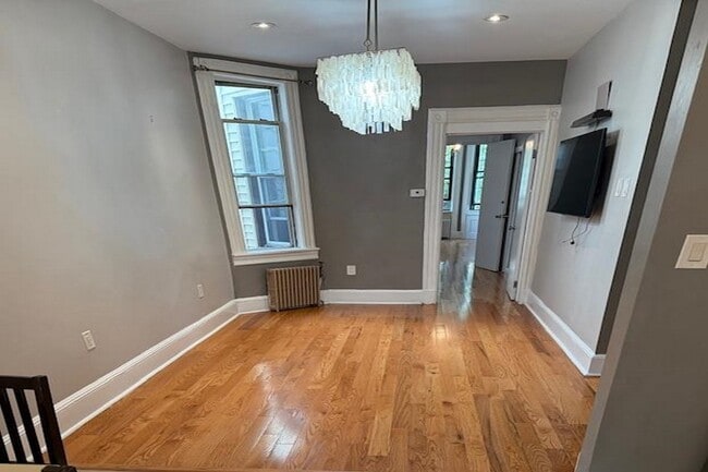 Building Photo - 6607 Lincoln Pl