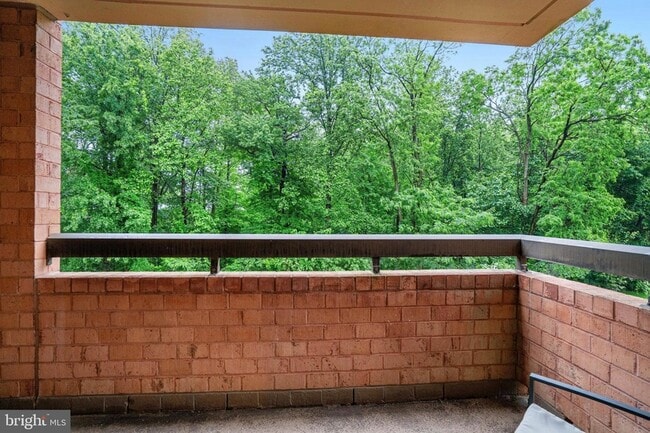Building Photo - 2230 George C Marshall Dr