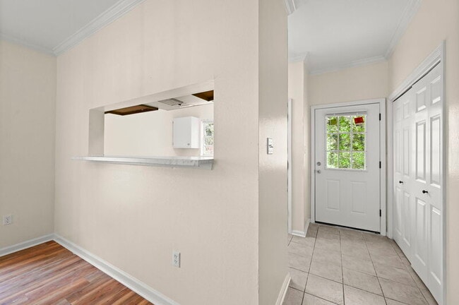 Building Photo - 5382 Rosedown Ct