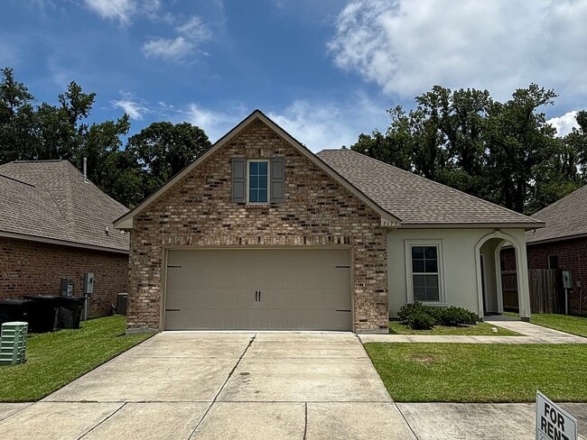 Building Photo - 7977 Brown Hickory Ave