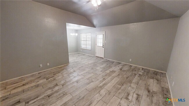 Building Photo - 2606 Cross Timber Dr