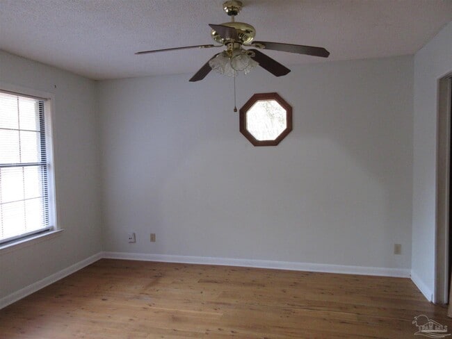 Building Photo - 5060 Saints Ln