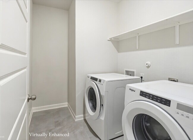 Building Photo - "Charming 4-Bedroom Retreat with Granite Elegance in Schertz!"
