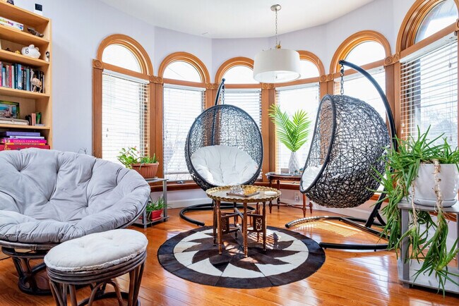 Building Photo - 152 Central Ave