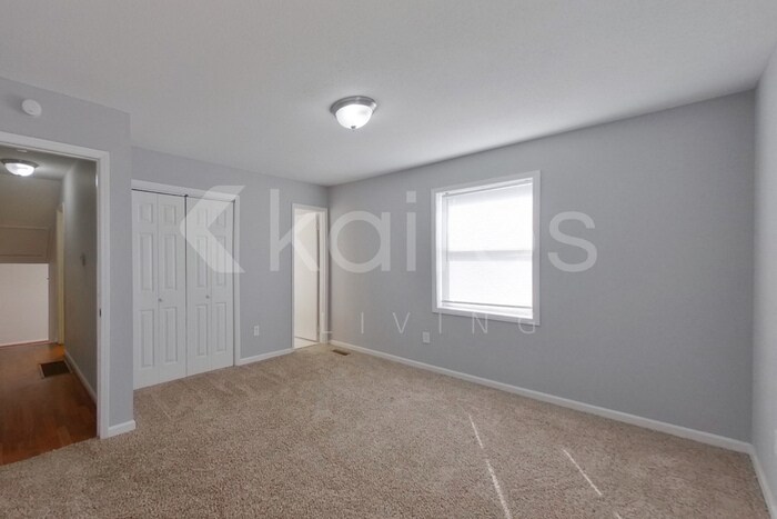 Building Photo - 3011 Walker St