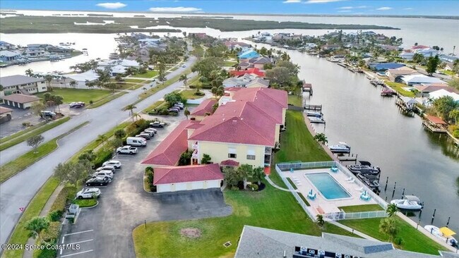 Building Photo - 300 S Banana River Blvd