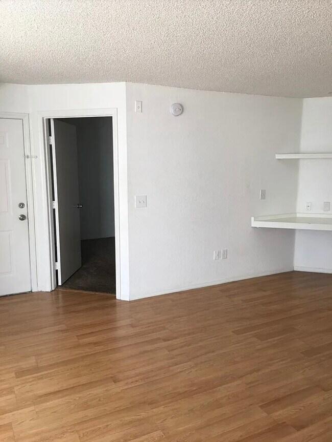 Building Photo - 2214 Grand Cayman Ct