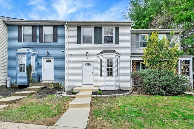 Building Photo - 504 Park Manor Cir