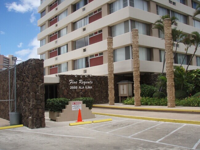 Building Photo - 2888 Ala Ilima St