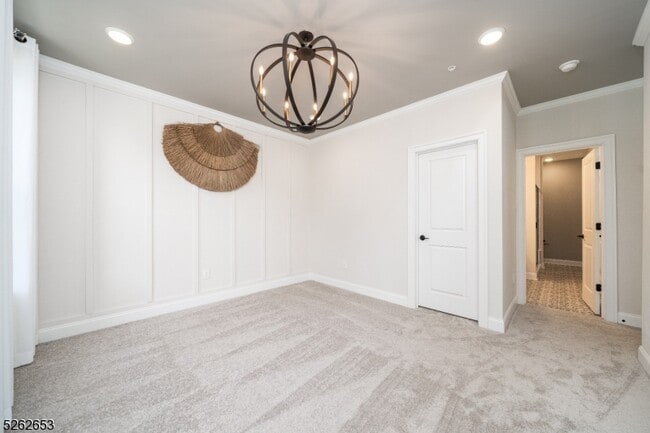 Building Photo - 8 Jessica Ln