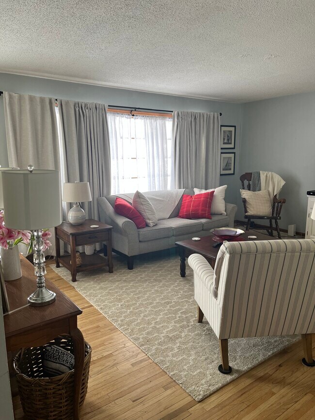 Building Photo - 1918 Porter Ave