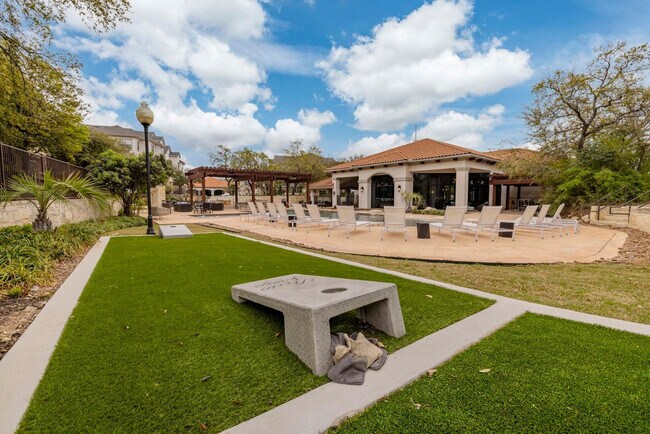 Building Photo - 5511 Pecan Spgs Rd