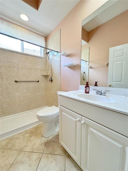 Building Photo - 8899 Eagle Bay Ct
