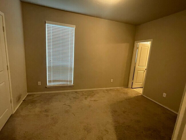 Building Photo - 14366 Palomino Pl