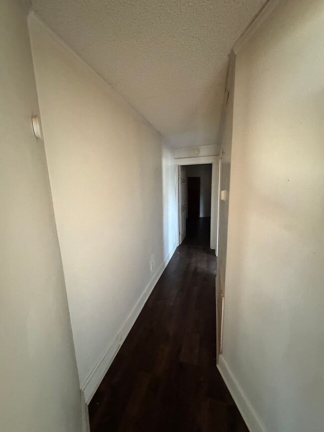 Building Photo - 2/1 Duplex in Shelby, NC