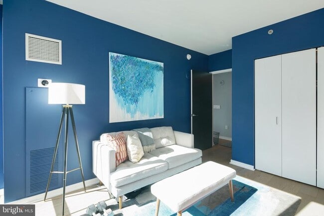 Building Photo - 2101 Market St